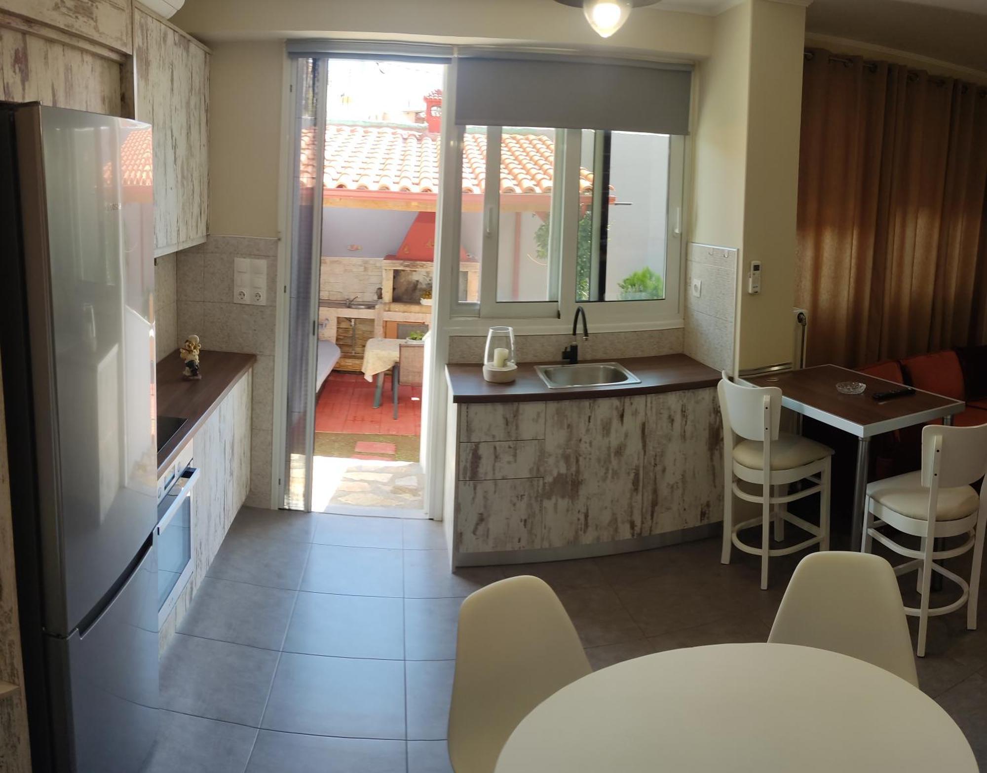 Vasilikis Apartment Kalamata Exterior foto